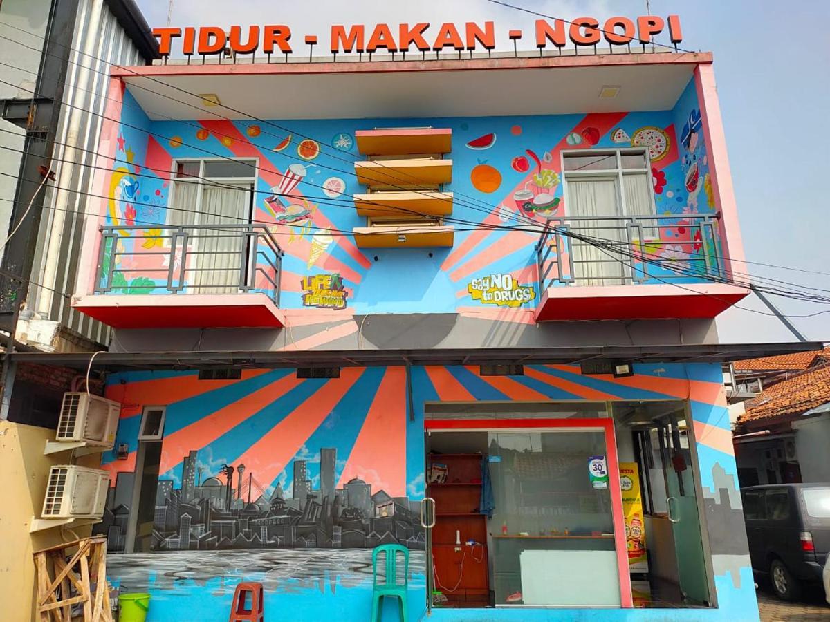 Budi House & Food Station Бандунг Экстерьер фото